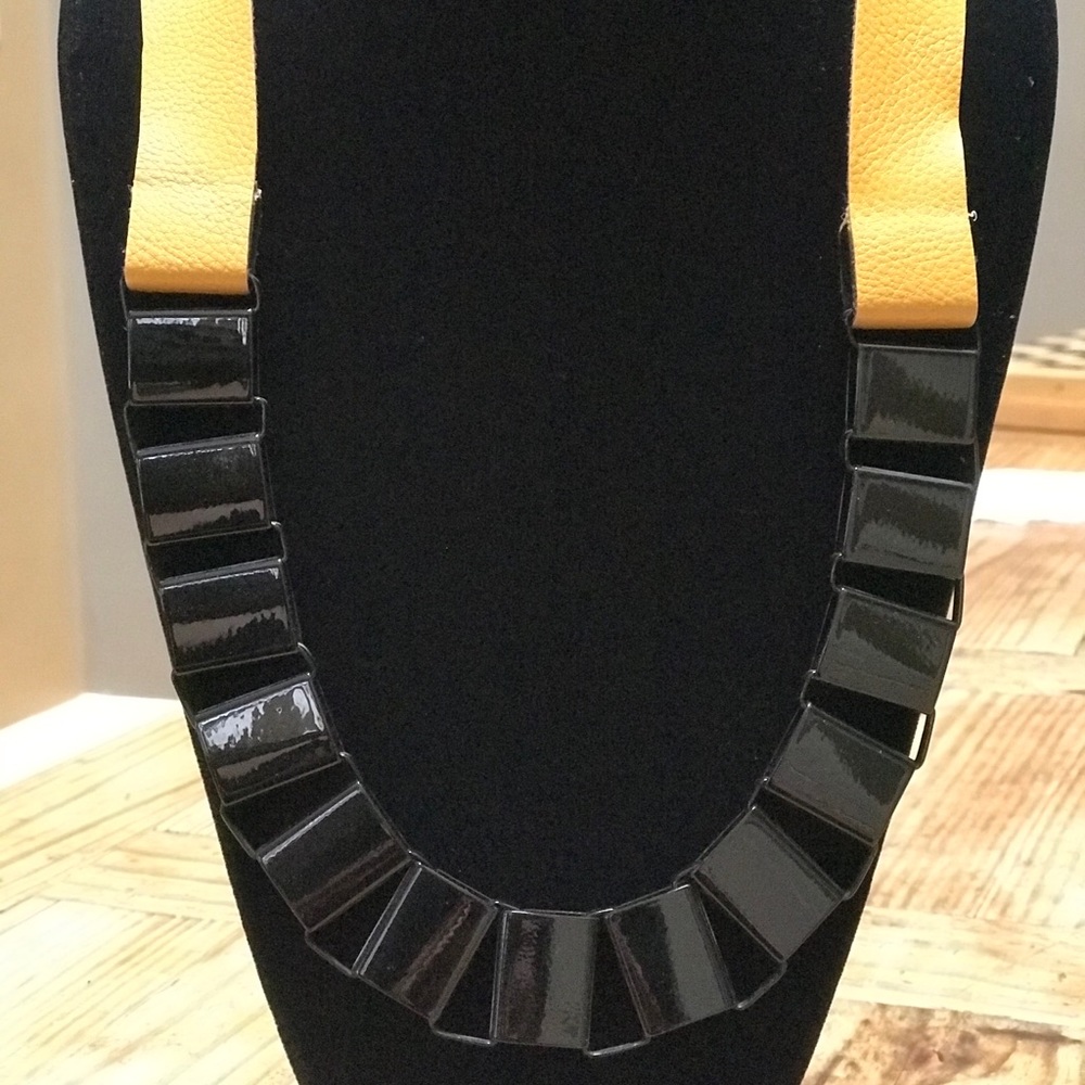 Long “chain” necklace